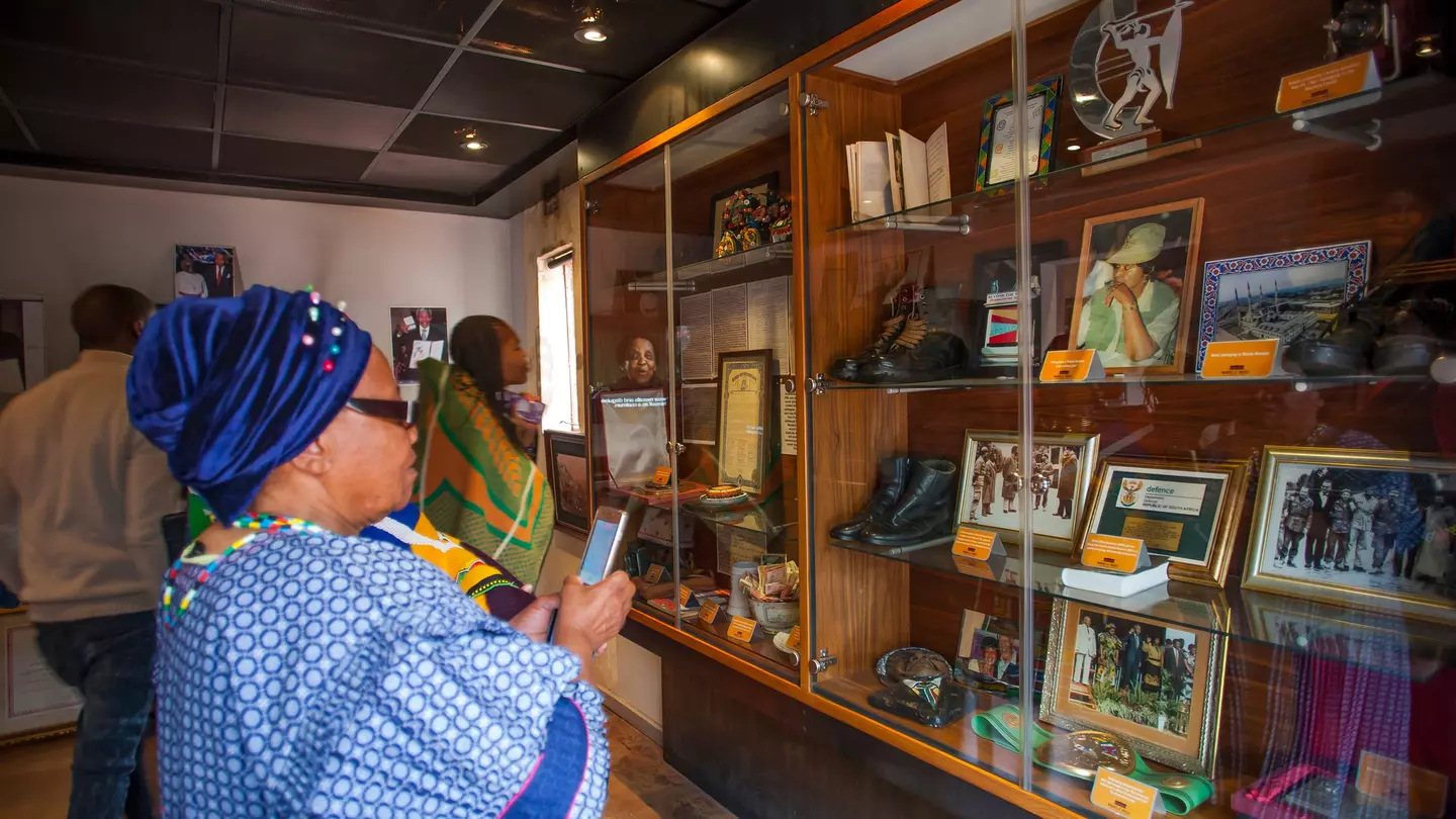 south-africa-nelson-mandela