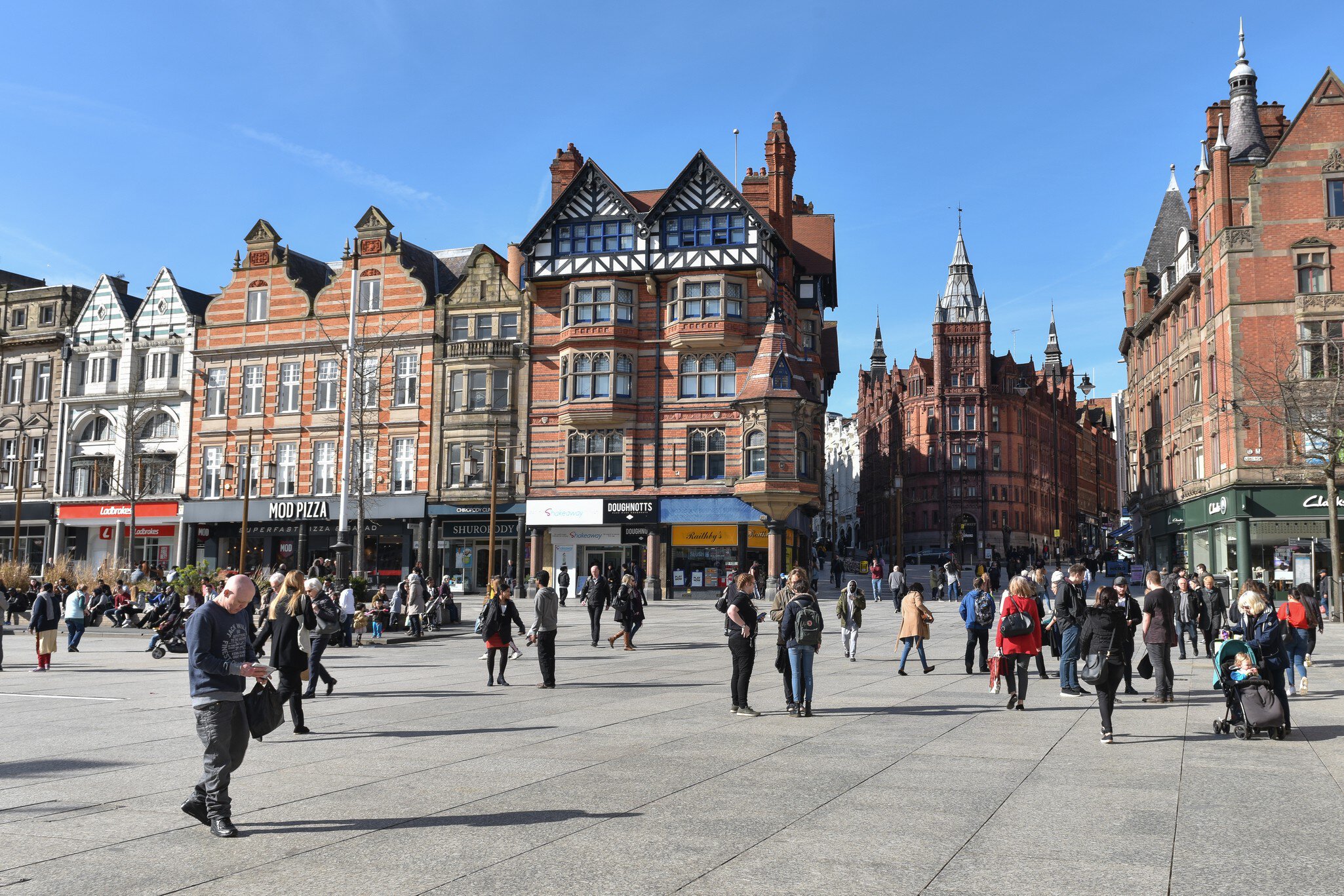 Nottingham, England February 25, 2020:  Tourists shopping at the Shops on Old Market Square with the Council House
1206908559
castel, city centre, keywords:..light - natural phenomenon, nottingham trent university, nottingham university, pubs, robin hood, street photos, lifestyle