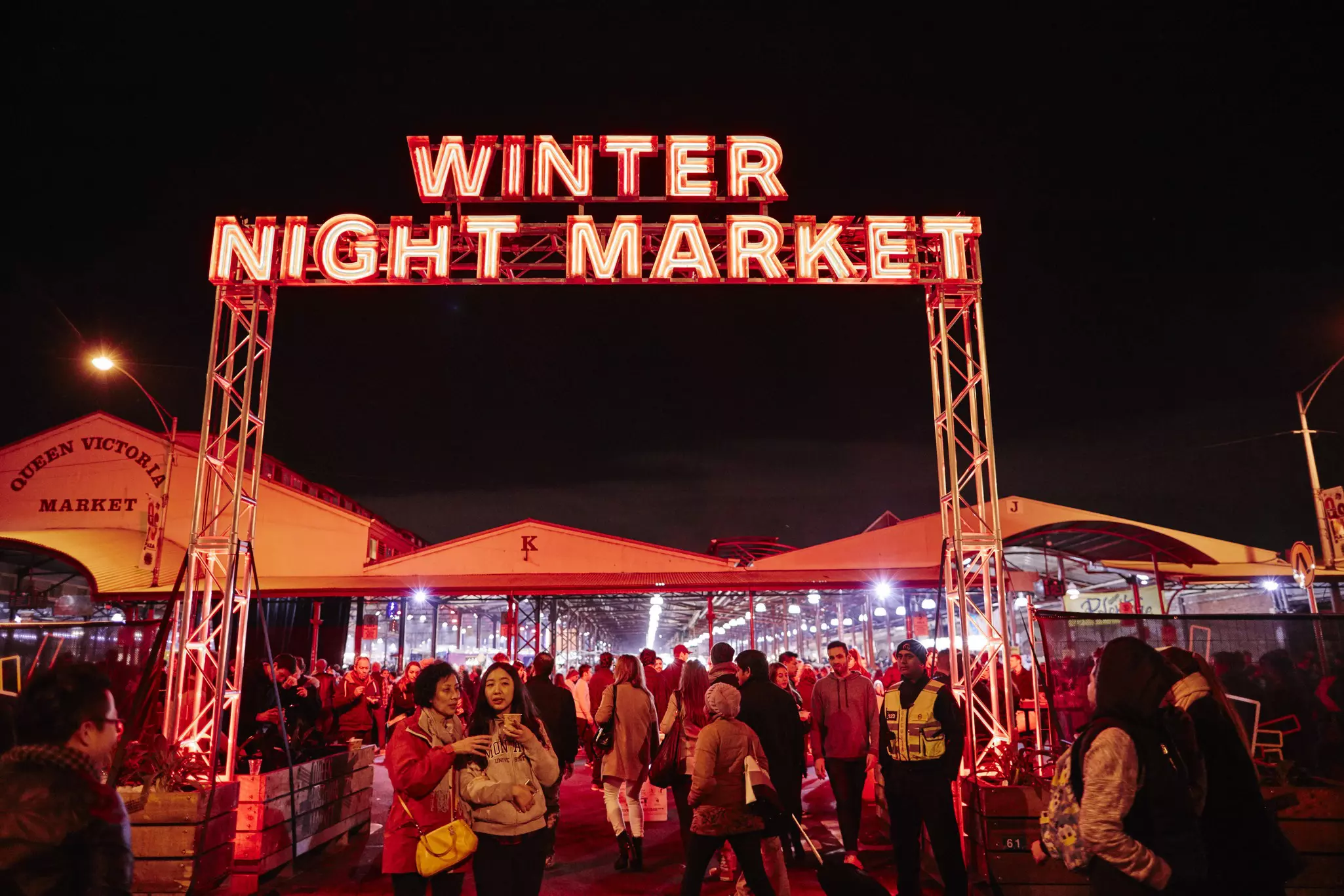 Melbourne's Winter Night Market draws a crowd for its street food and entertainment © Ewen Bell / Queen Victoria Market