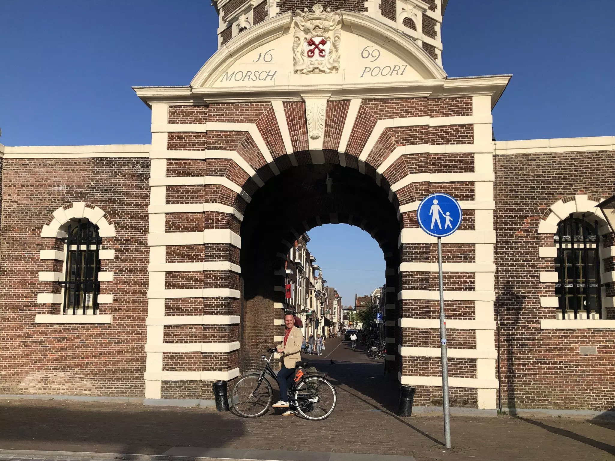 Trying my best to pass as Dutch, in front of Morspoort in Leiden © Brian Healy