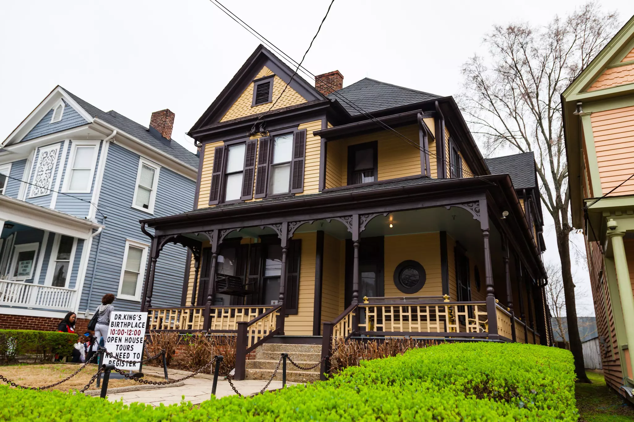 Martin Luther King Jr was born in this two-story home on Auburn Avenue in 1929 © alisafarov / Shutterstock