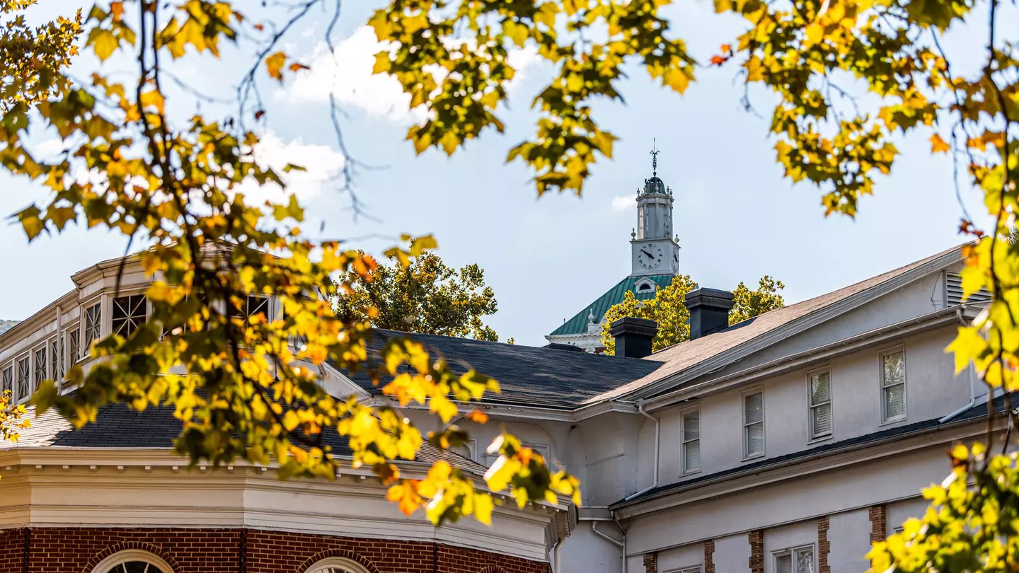 Get to know Bath County, Virginia, with this guide to its hot springs, local restaurants and vast forests © krblokhin / Getty Images