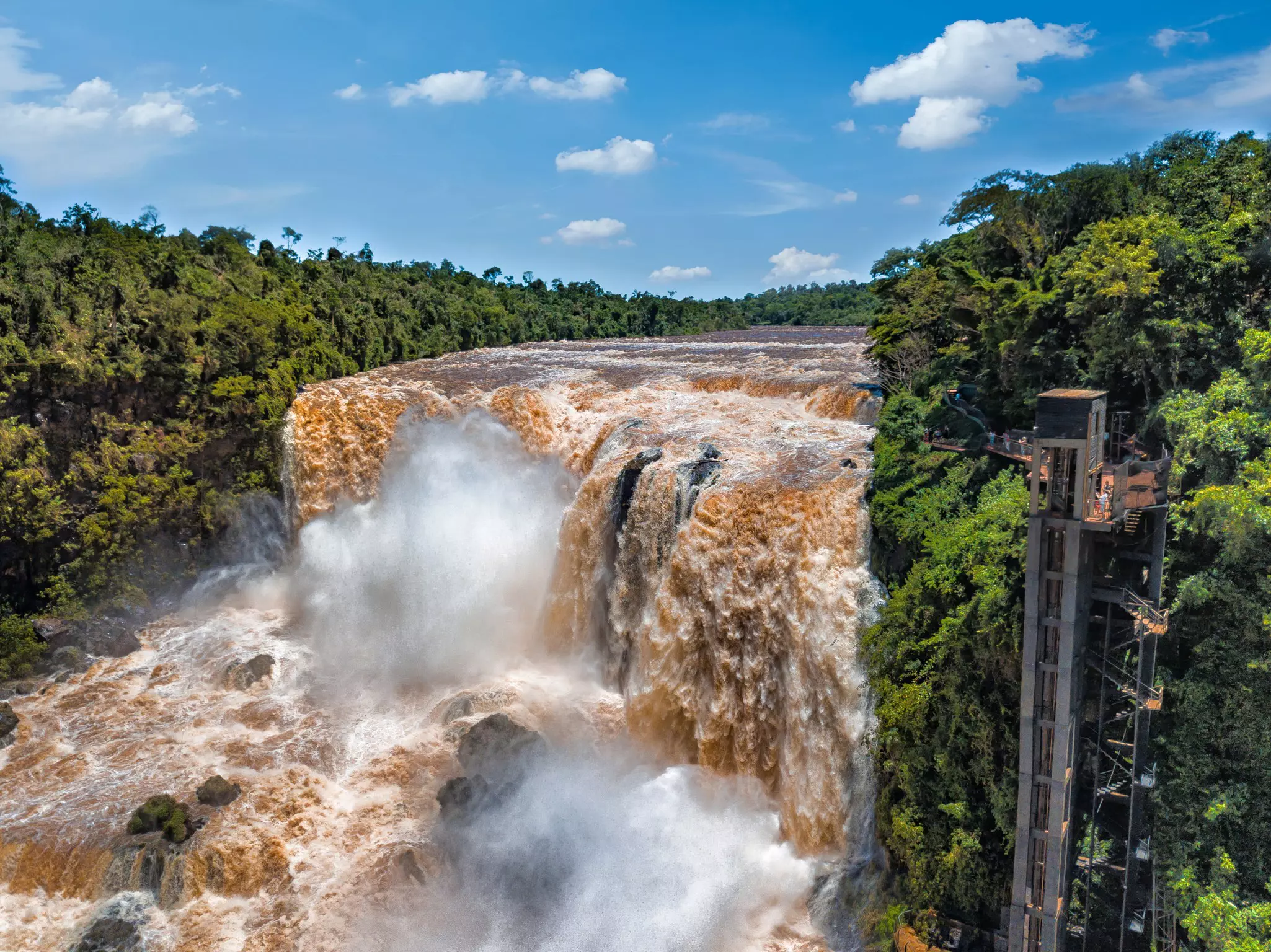 Saltos del Monday is one of Paraguay's best-kept secrets. Jan-Schneckenhaus / Getty Images