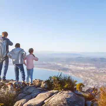 Find the right activities for all age groups with this family guide to South Africa © BlueOrange Studio / Shutterstock
