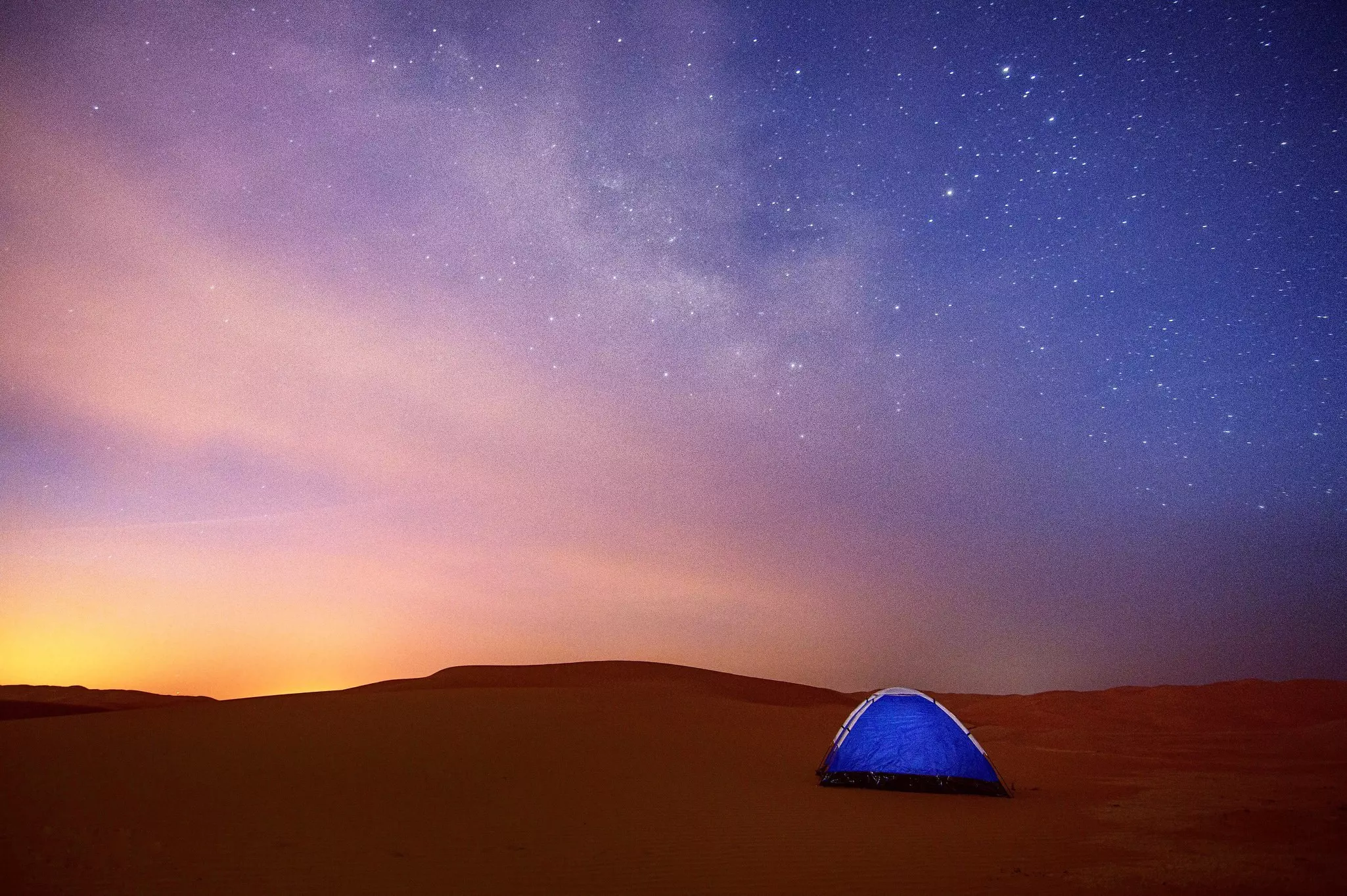 The starry sky above the desert outside Abu Dhabi will take your breath away © Wyshad Ysh / EyeEm / Getty Images