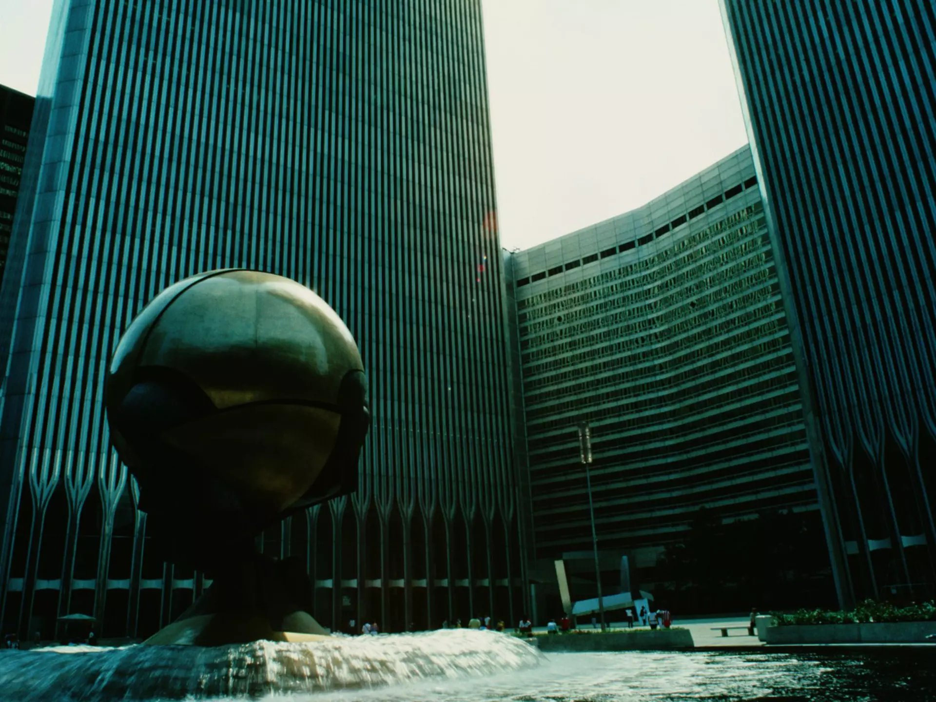 The Sphere, World Trade Center, 1984