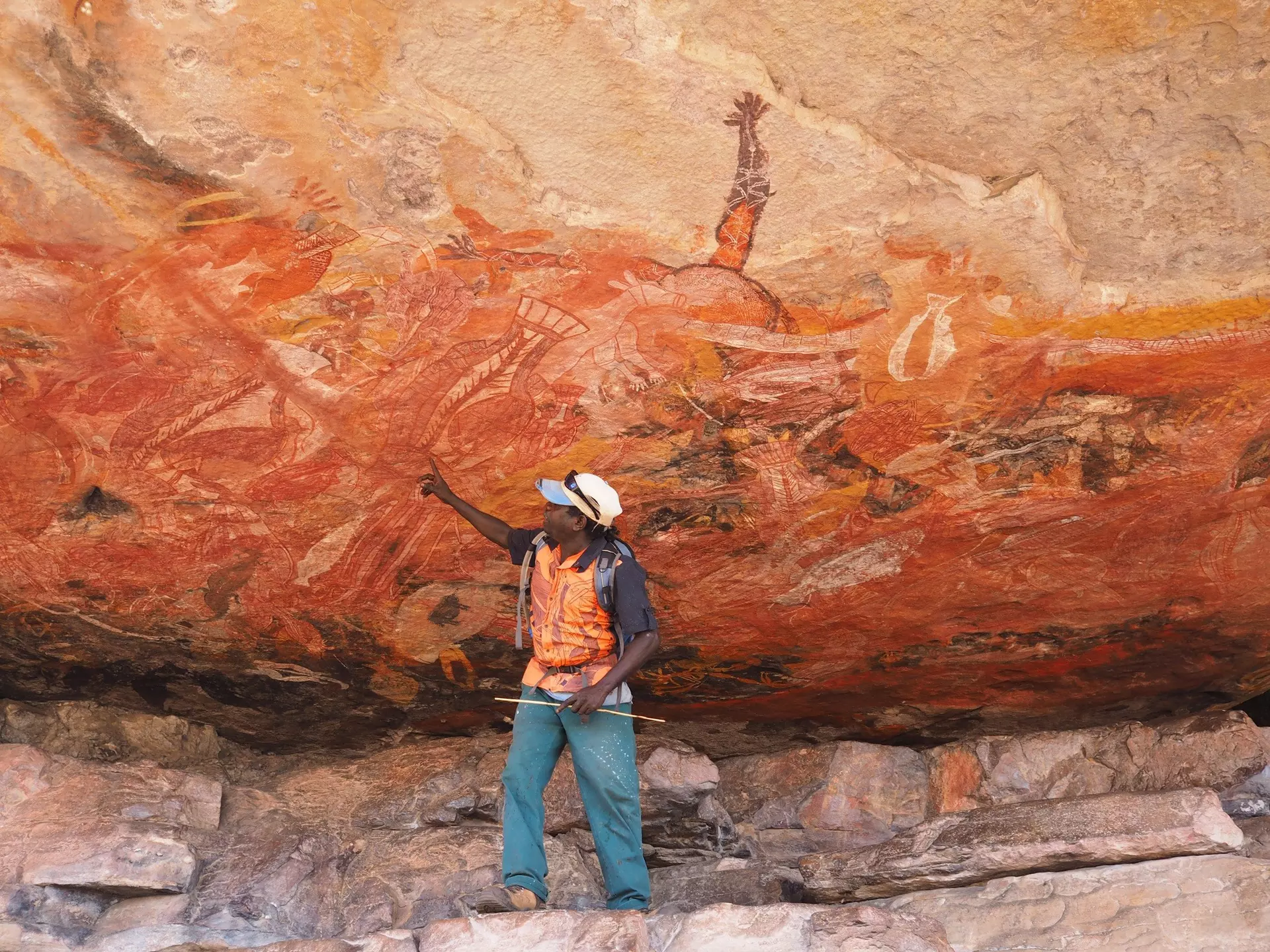 A guided tour at Injalak Hill in Arnhem Land, the Northern Territory. Sarah Reid
