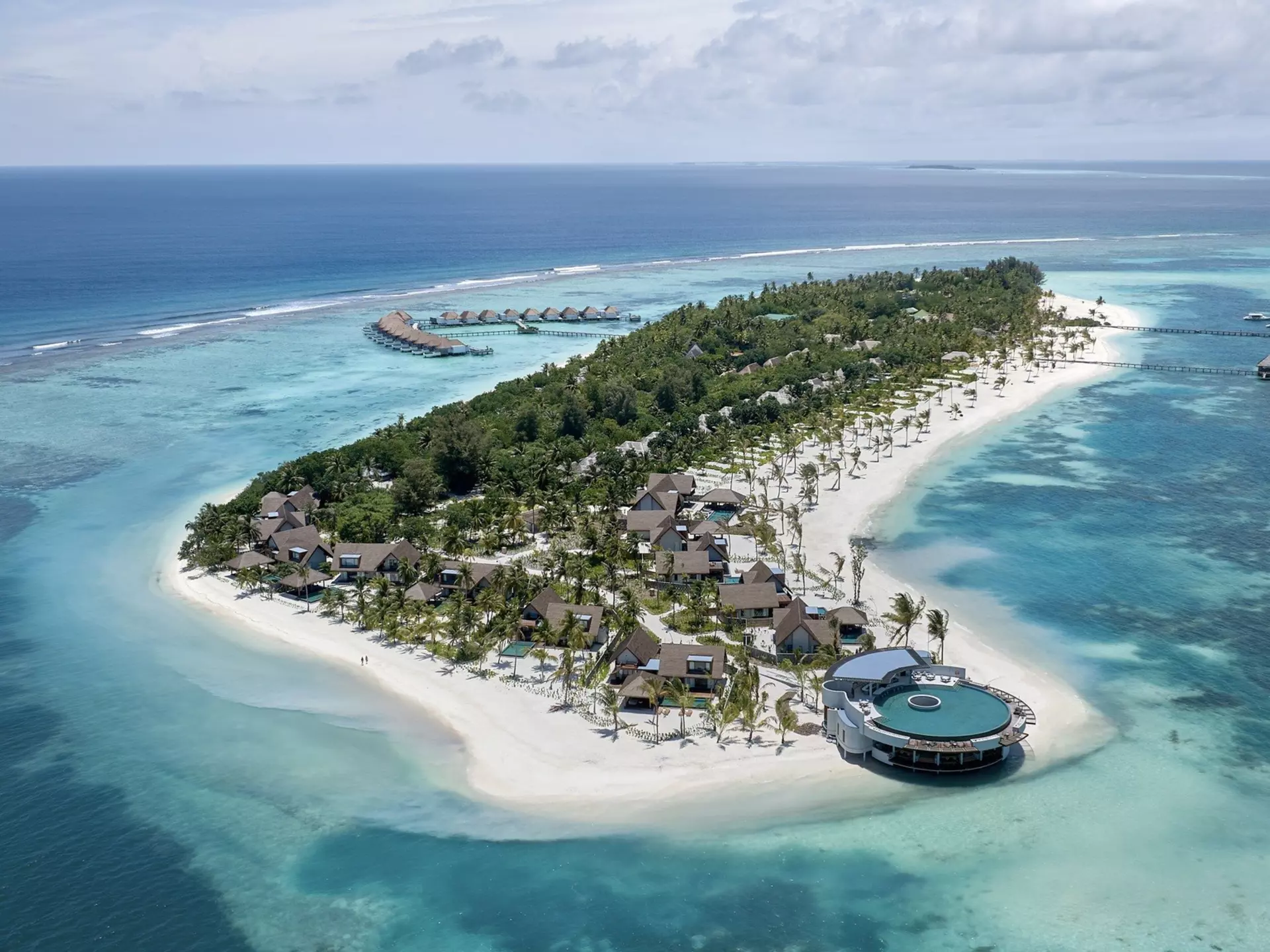 The Six Senses Kanuhura at Lhaviyani Atoll has one of the longest beaches in the Maldives © courtesy Six Senses Kanuhura