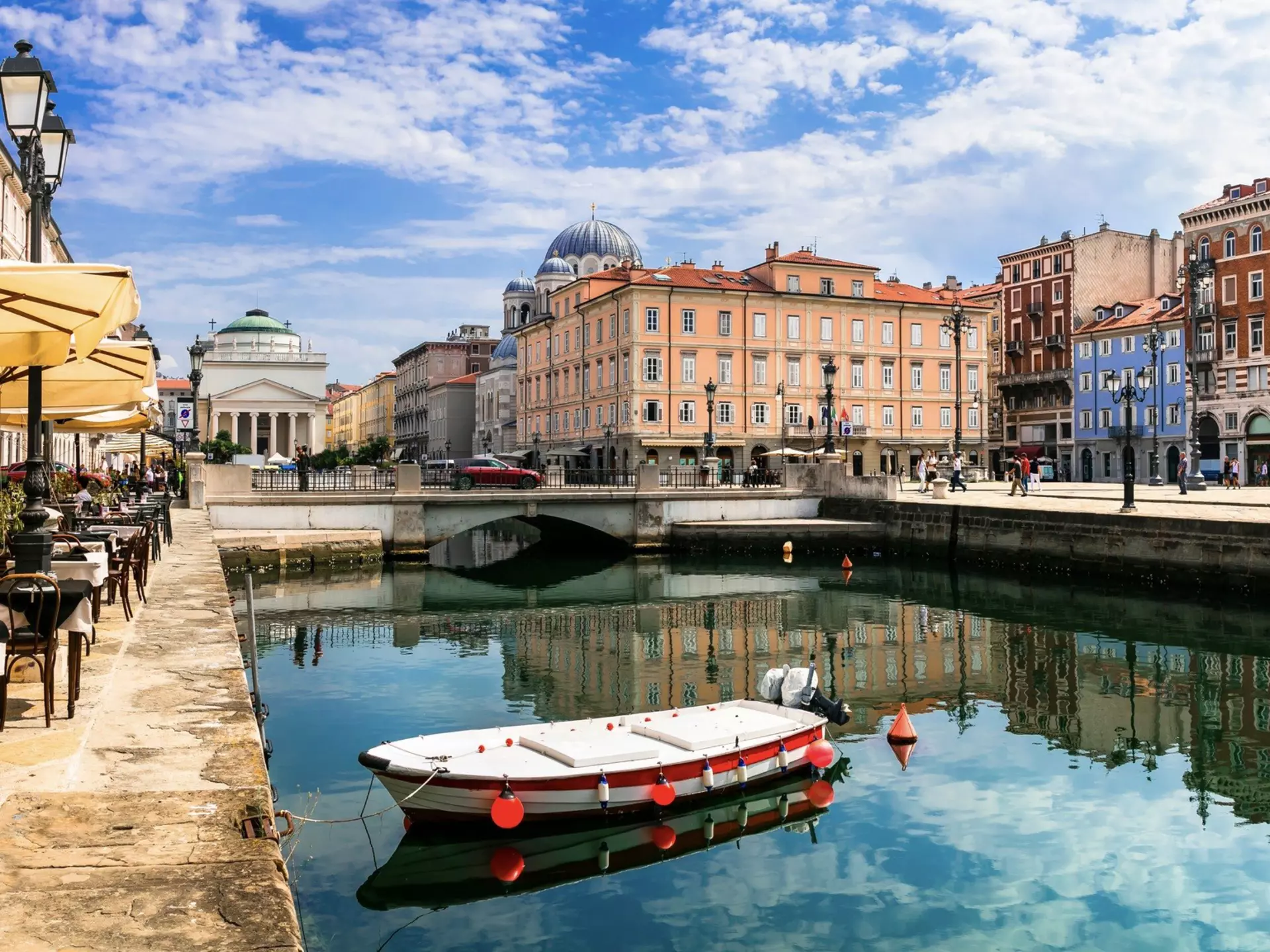 Trieste’s Grand Canal. Freesurf/Adobe Stock