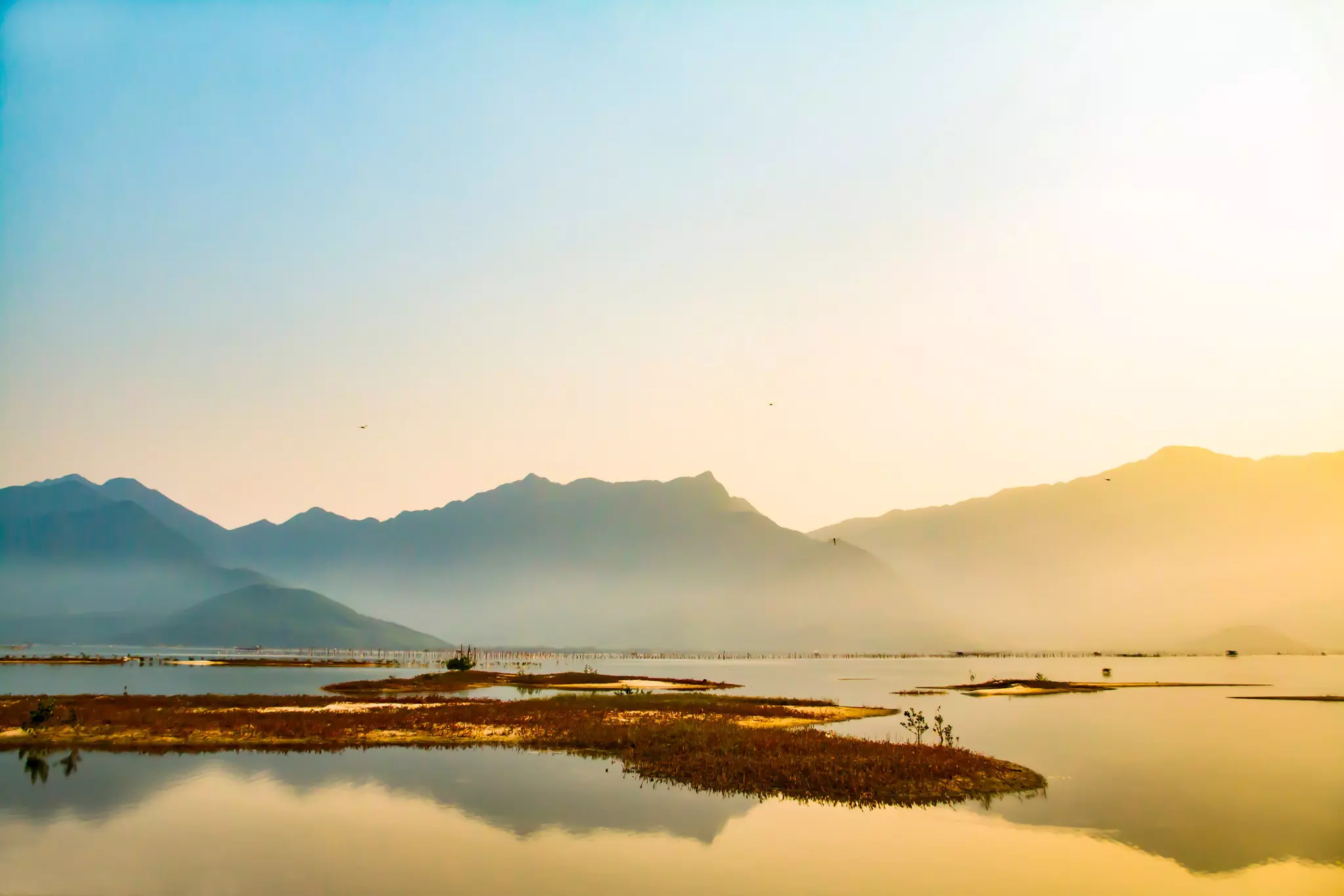 A peaceful view of the water in Lang Co