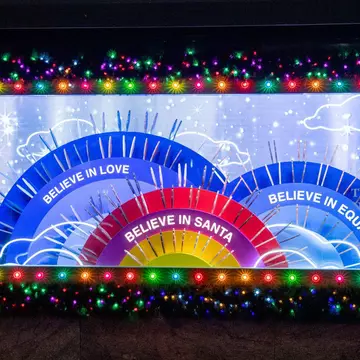 NEW YORK, NEW YORK - DECEMBER 03: A view of the Christmas window display at Macy's on December 04, 2020 in New York City. Many holiday events have been canceled or adjusted with additional safety measures due to the ongoing coronavirus (COVID-19) pandemic. (Photo by Roy Rochlin/Getty Images)
1289402048