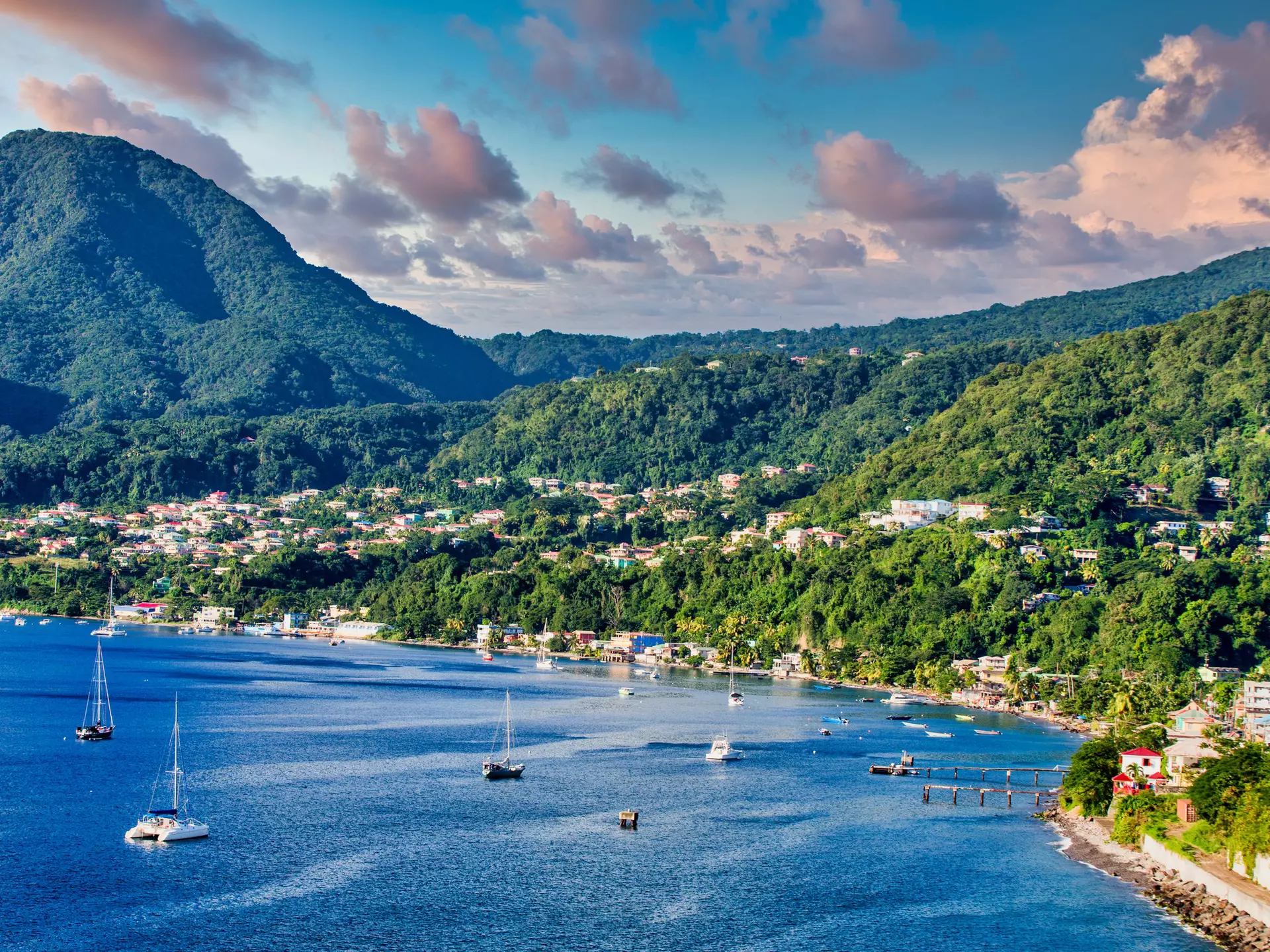 Experience the best of Dominica with this four-day itinerary. Darryl Brooks/Shutterstock