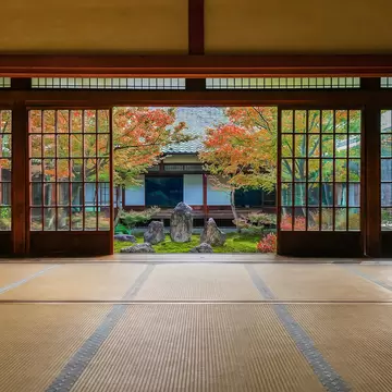 Zen Garden at Kennin-ji Temple in Kyoto, Japan    License Type: media_digital  Download Time: 2024-06-26T13:23:40.000Z  User: catalinaaragon  Is Editorial: No  purchase_order: 56530  