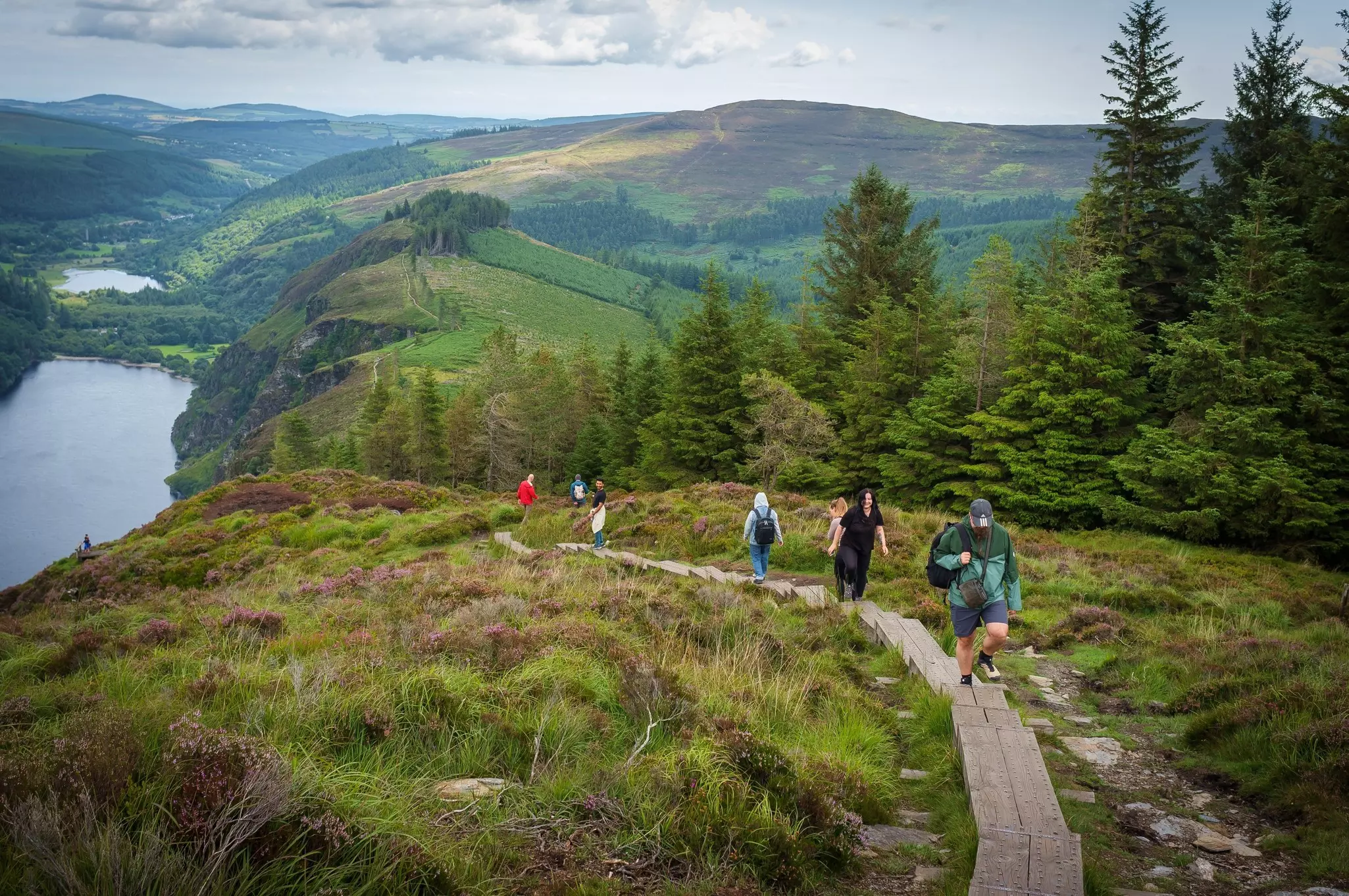 Take time on your road trip through Wicklow to hike its beautiful mountains © Juraj Kamenicky / Shutterstock