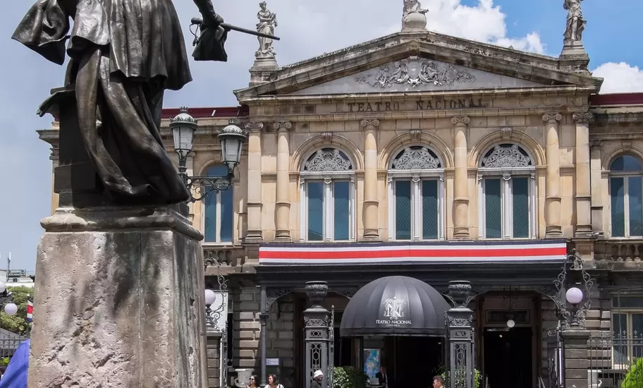 San José, Costa Rica - October 08, 2022: Juan Mora Square and National Theater in the urban center of the city
