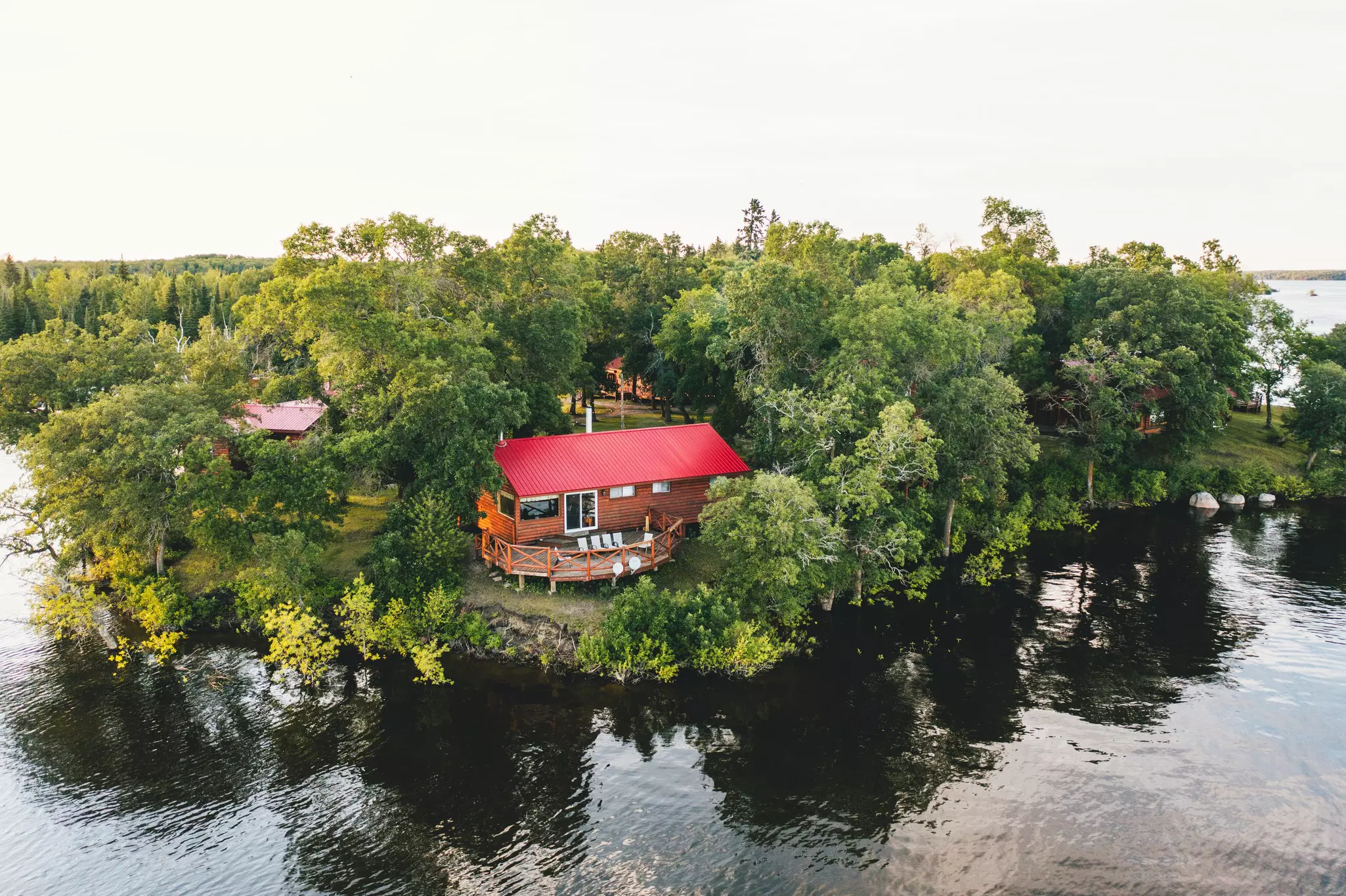 Eagle Nest Lodge, Manitoba