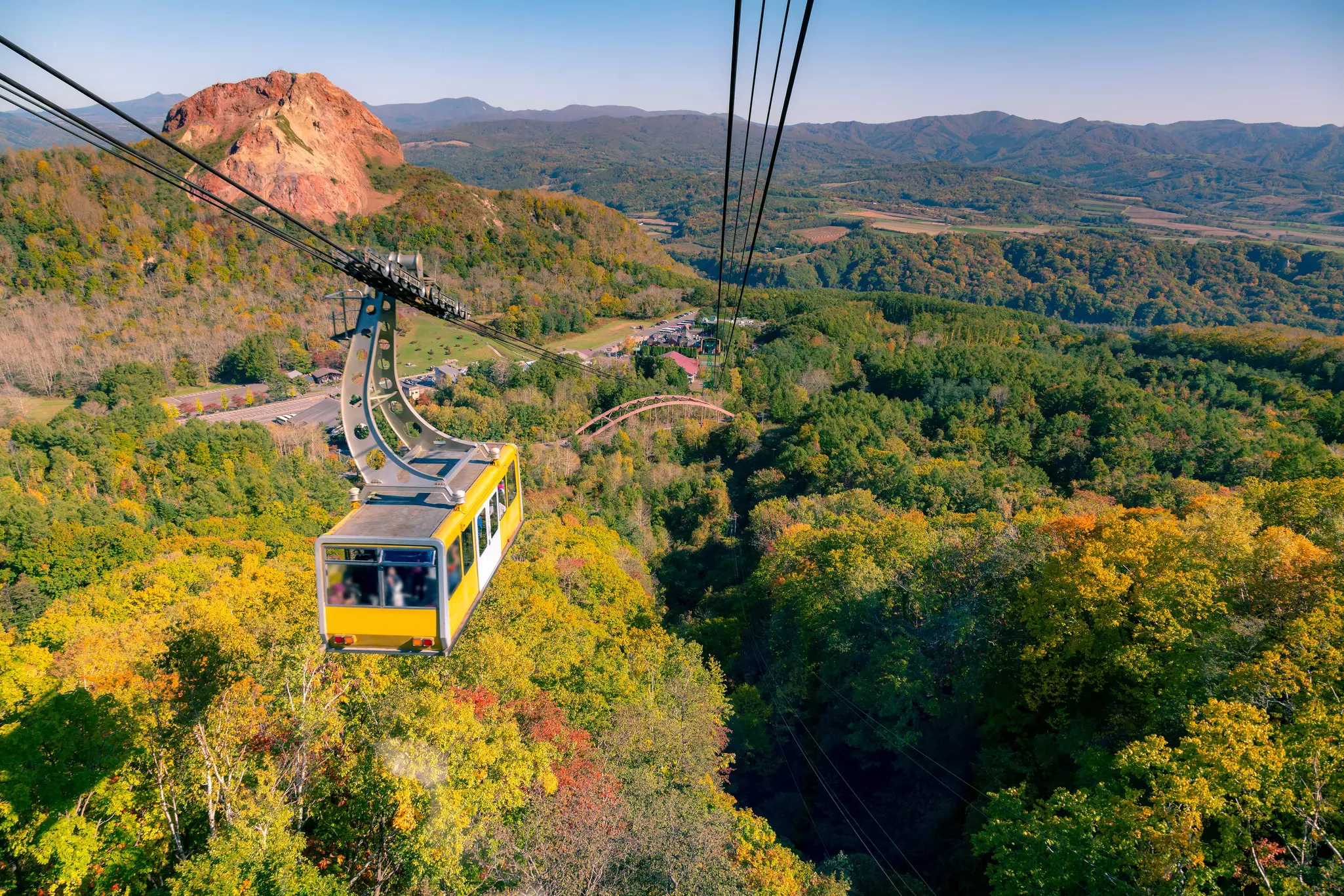 An aerial tram in autumn near Mt Moiwa in Hokkaidō, Japan.
