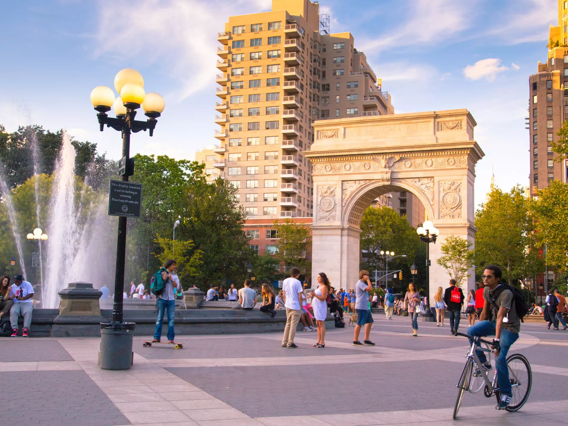 The Black Gotham Experience incorporates tours, talks and art to educate about New York's little-known black history © littleny / ShutterstockImages