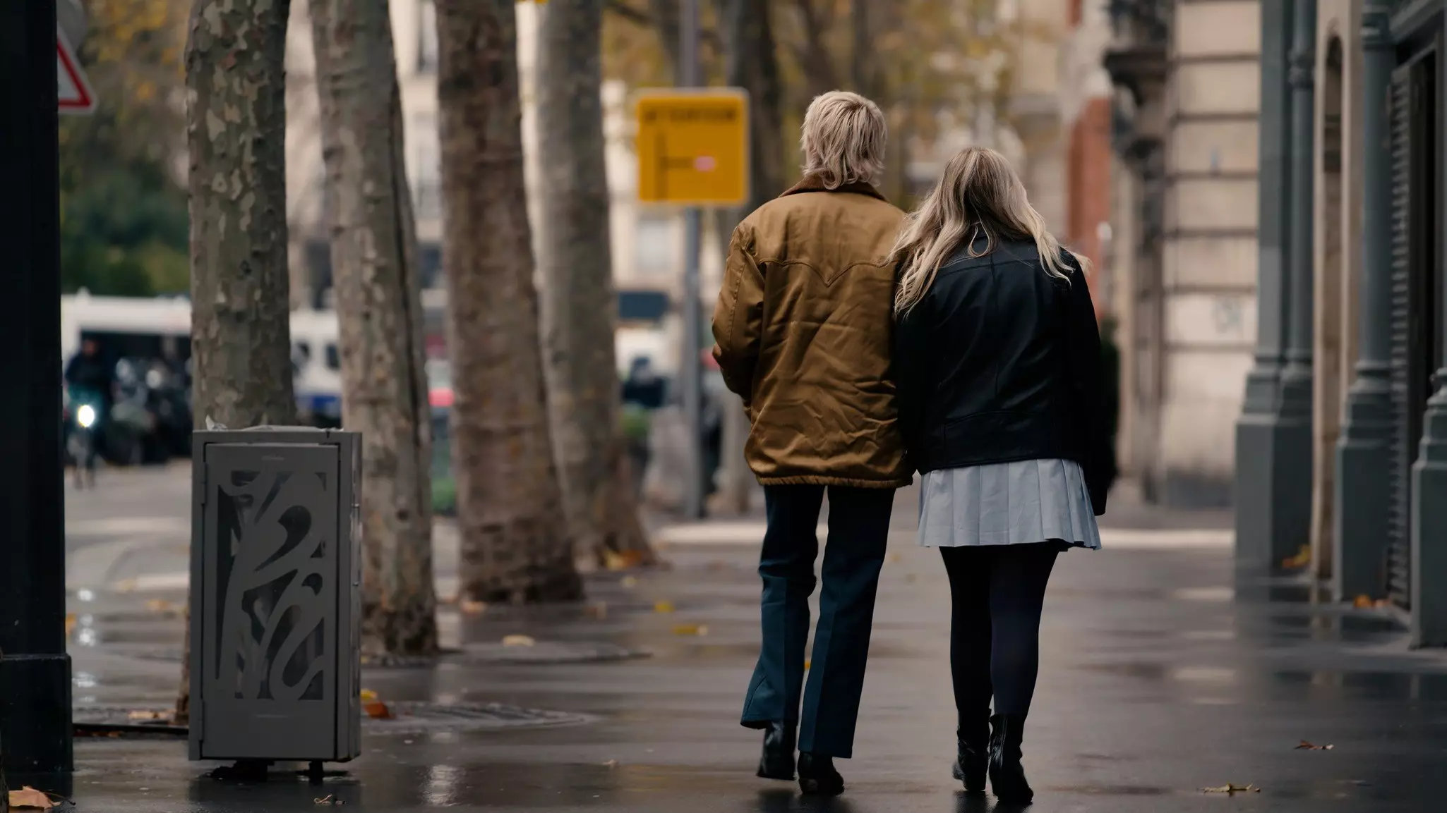 Discover tiny boutiques, gourmet food shops, bistros, wine bars and literary cafes loaded with myth and history © Craig Waxman, Polysphere Creative, for Lonely Planet