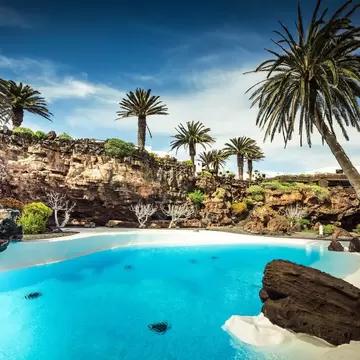 The reactivation of international tourism was the third phase of the Canaries’ recovery plan © In Green/Shutterstock