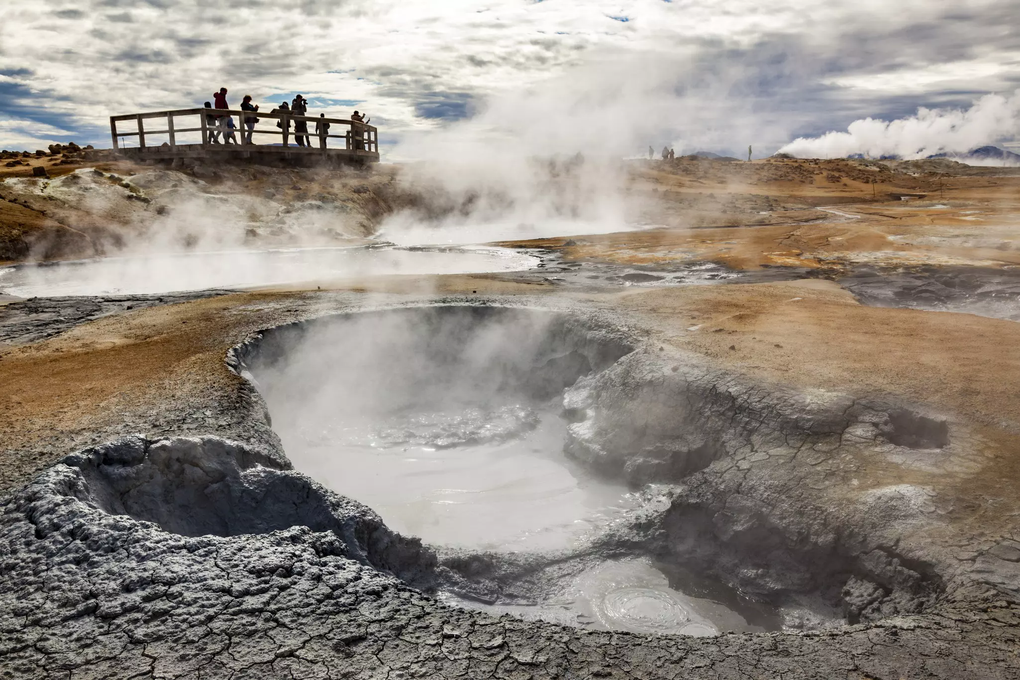 A mud pot near the hydrothermal Lake Mývatn, one of the largest hot springs areas in Iceland © Getty Images