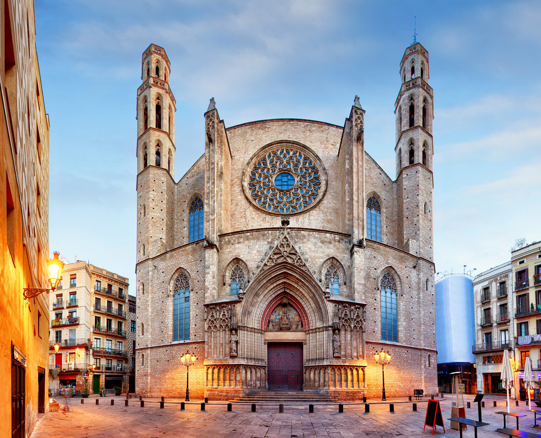 The ornate exterior of the Santa Maria del Mar church in Barcelona.