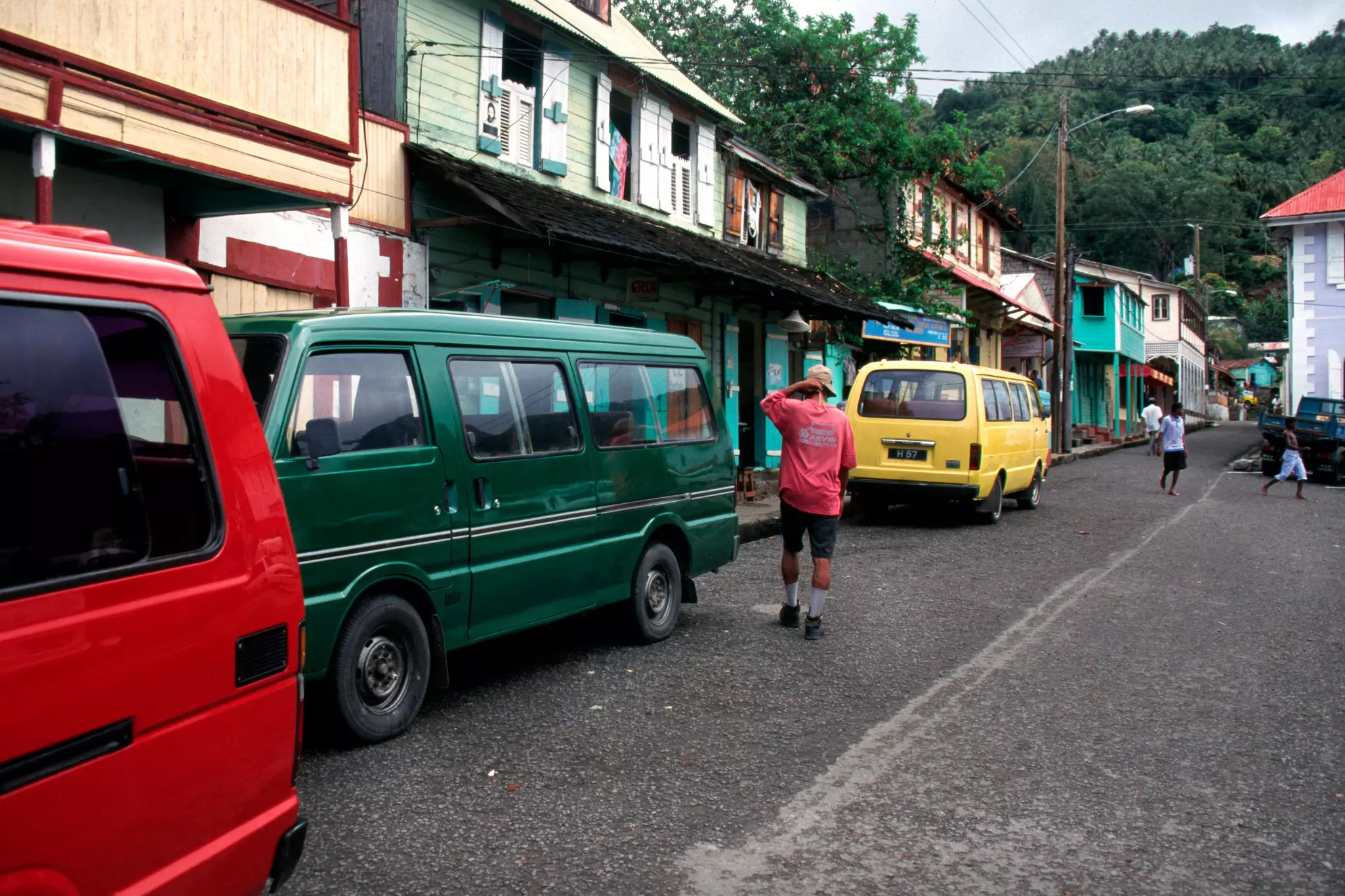 Taxis are the easiest way to get around St Lucia © Malachi Jacobs / Shutterstock