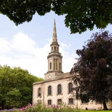 **RIGHTS MANAGED**
St Pauls Church Birmingham. St Pauls has been at the heart of the Jewellery Quarter since 1779. Throughout its history St Paul's has served the JQ as a place of worship, a place of education and welfare, a place of performance, a place where the skills and enterprise of the Birmingham JQ are celebrated, a place set apart for the JQ community of calm reflection and wellbeing.
Uploaded for app use only.