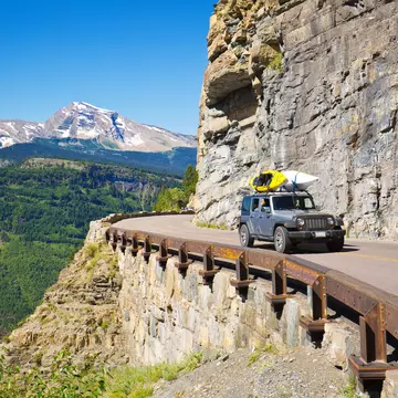 Plan your travels around Montana with our transportation tips. YinYang / Getty Images