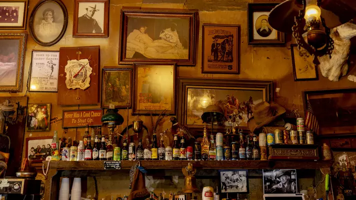 Genoa Bar and Saloon