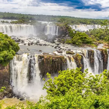 Julia Mountain Photo/Shutterstock