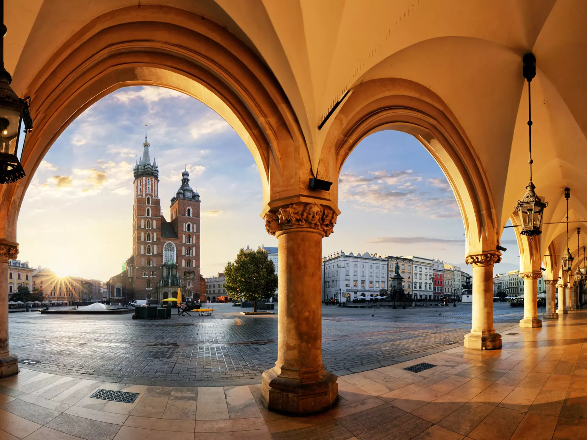 Kraków at sunrise. TTstudio/Shutterstock