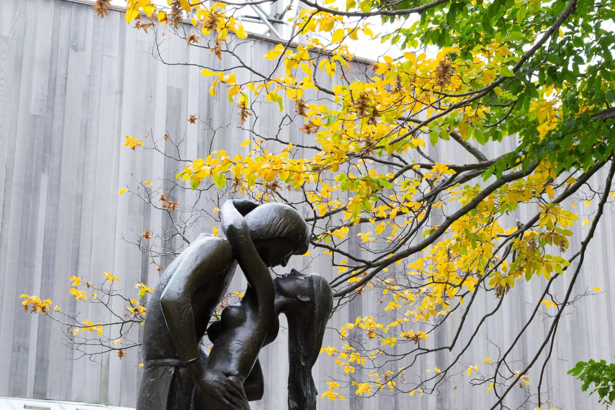 Statue of Romeo and Juliet in front of the Delacorte theatre where the even Shakespeare in the Park takes place during the summe