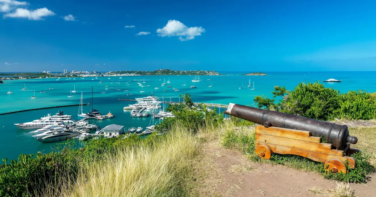 The 9 best things to do in St-Martin and Sint Maarten - Lonely Planet