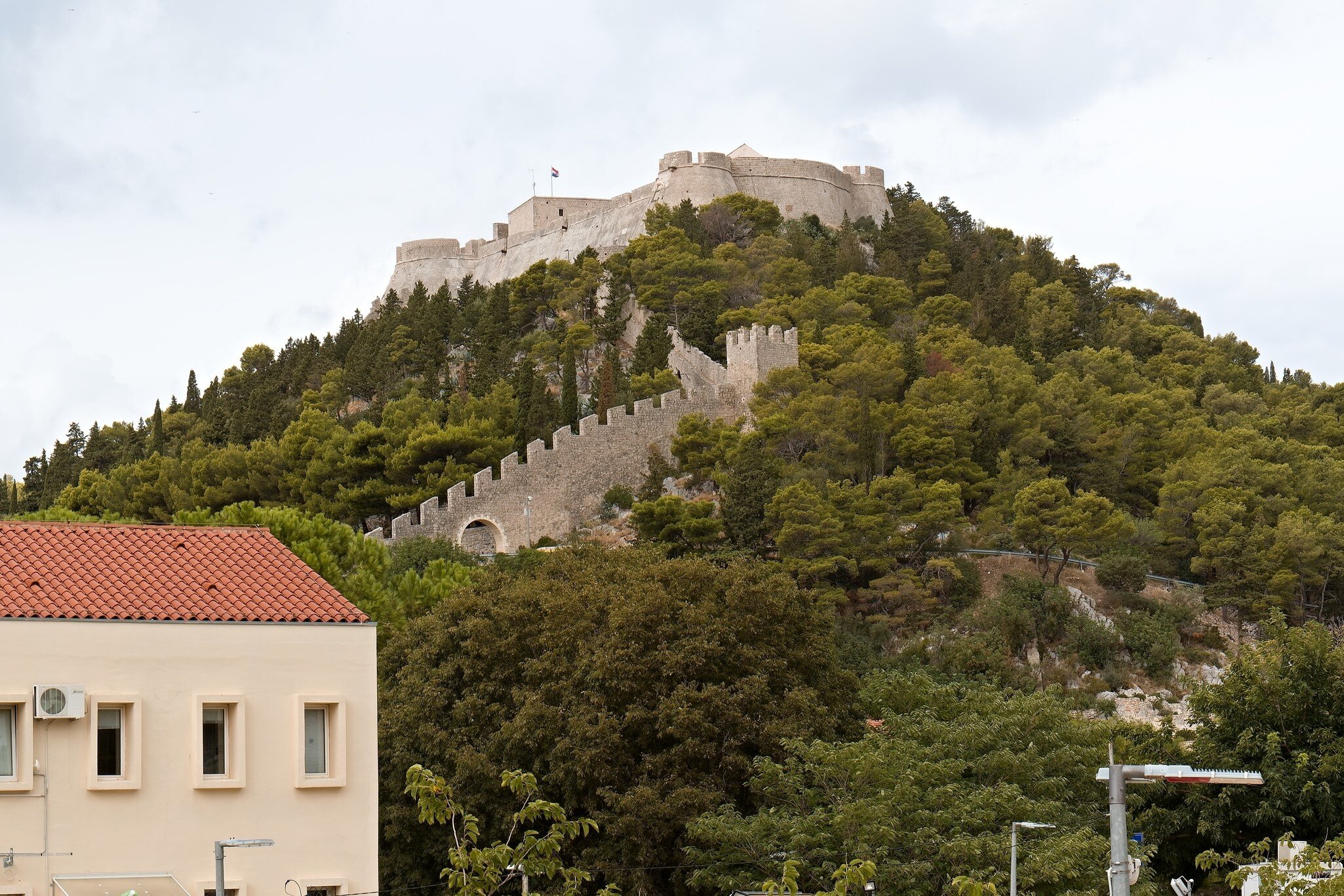 View of Hvar town and Fortica (Spanjola) fortress. Island of Hvar. Croatia. Europe. 27th September 2020., License Type: media, Download Time: 2026-02-23T00:05:59.000Z, User: LP_YKhanna, Editorial: true, purchase_order: 65050 - Digital Destinations and Articles, job: LP, client: App Content, other: Yuvraj Khanna
