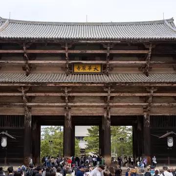 Nara, Japan - April, 5th, 2026: Crowd of people at the Nandaimon gate of the Todai-ji temple in the Nara-Koen park, Nara, Japan, License Type: media, Download Time: 2026-05-29T19:42:40.000Z, User: LP_NZhan, Editorial: true, purchase_order: 65050 - Digital Destinations and Articles, job: App Content, client: Lonely Planet App, other: Nadine