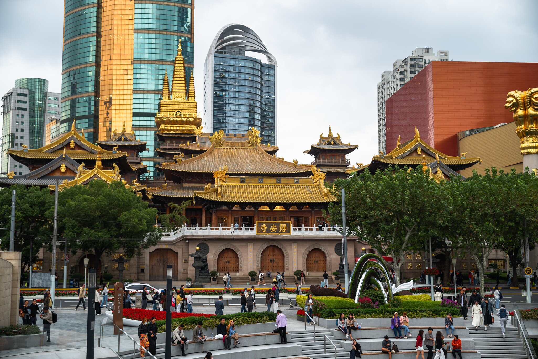 View of the Jing'an Temple in Shanghai, China.