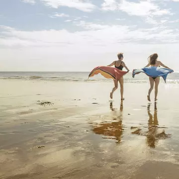 England has beaches to spare, from golden Cornish sands to wild, untamed beaches on the edge of the Yorkshire moors © Igor Emmerich / Getty Images