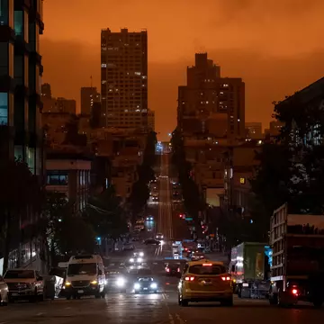US-CLIMATE-FIRE-CALIFORNIA-SEQUOIA