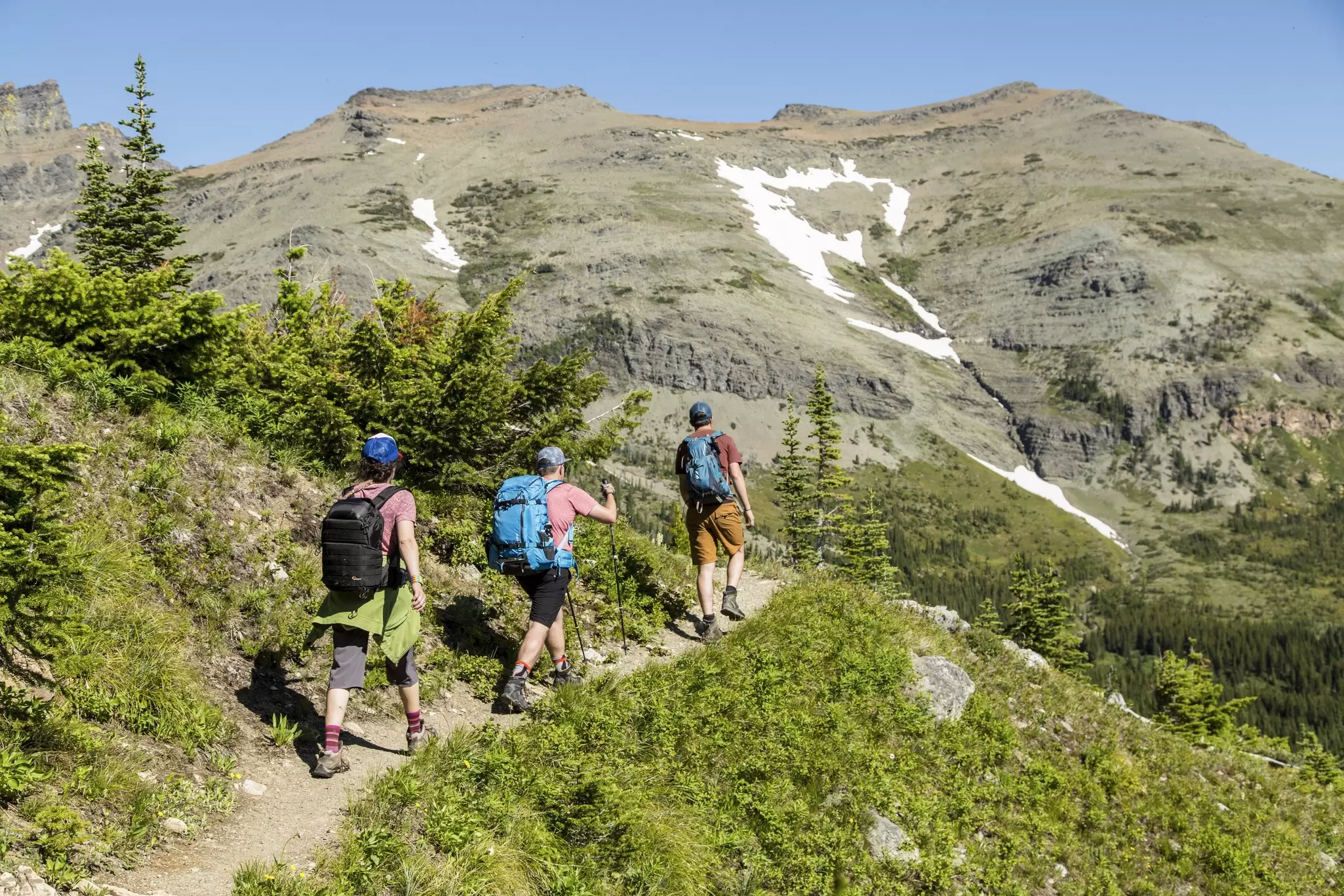 Hike through majestic Glacier National Park in Montana © Jacob W. Frank / National Park Service