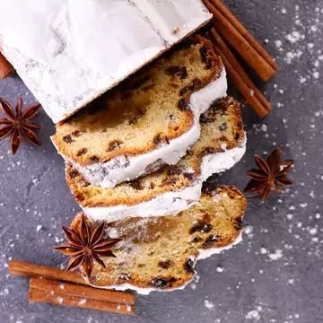 stollen fruit with spices- christmas stollen
1331292132