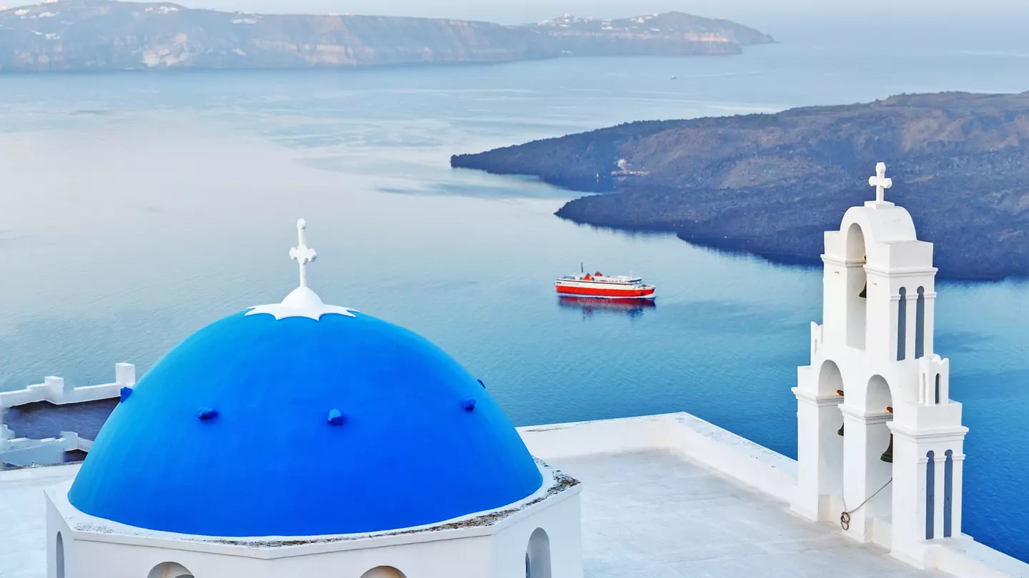 It's a good idea to plan out some of your Greek island-hopping adventure, but leave room for flexibility. Ihor_Tailwind / Getty Images