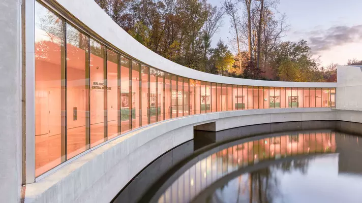 Crystal Bridges Museum of American Art, Bentonville, Arkansas. Eddie Brady/Getty Images