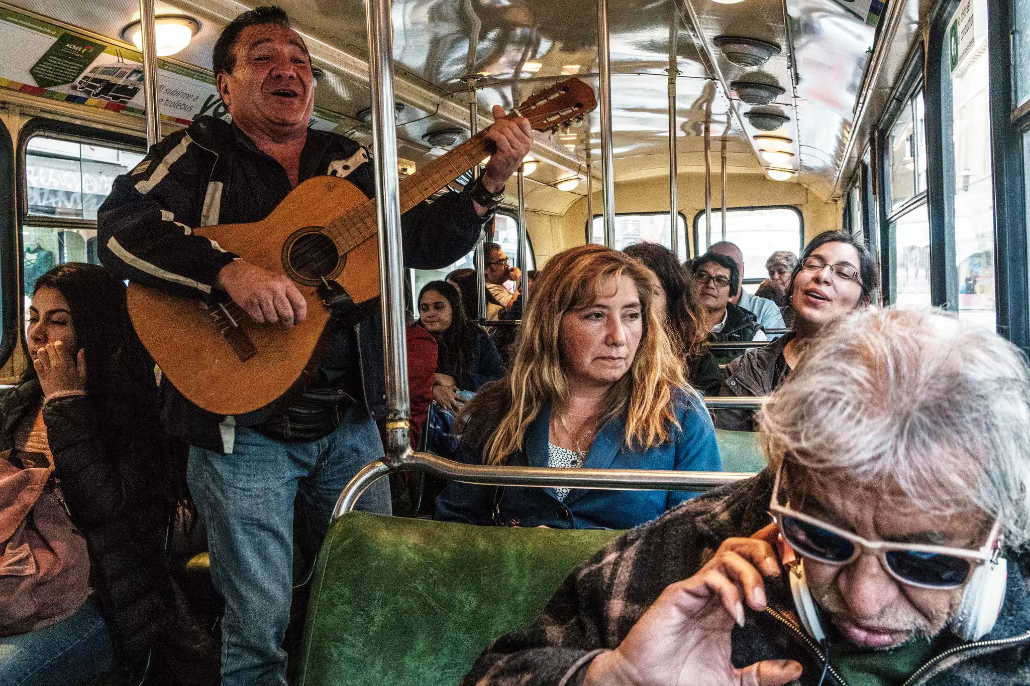 Buses are the backbone of public transport in Chile, but they're not always quiet! © James Strachan / Getty Images