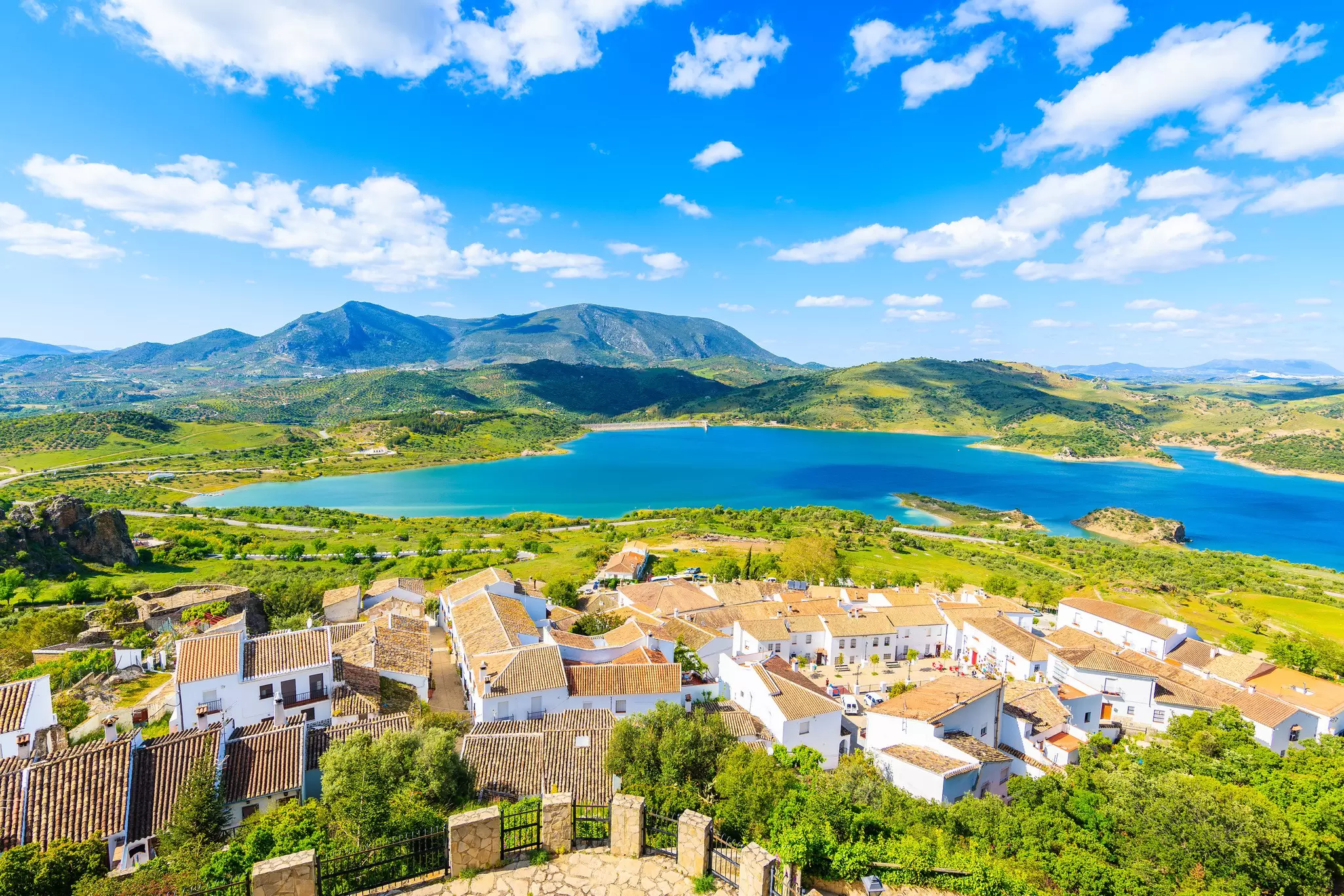 Zahara de la Sierra. Pawel Kazmierczak/Shutterstock