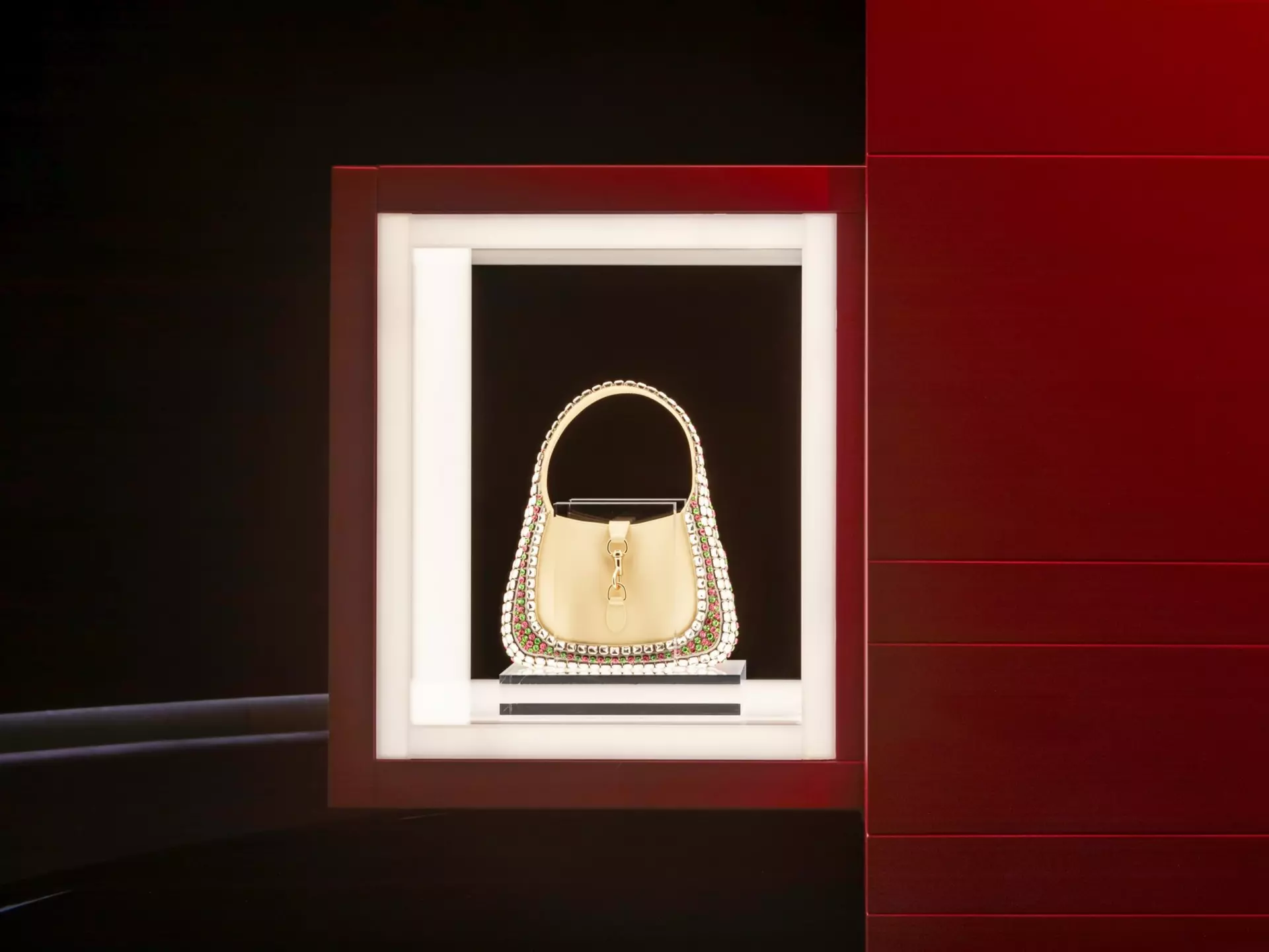 The Gucci exhibition carries examples of Gucci’s most exquisite handbag designs from across the decades © courtesy Gucci COSMOS