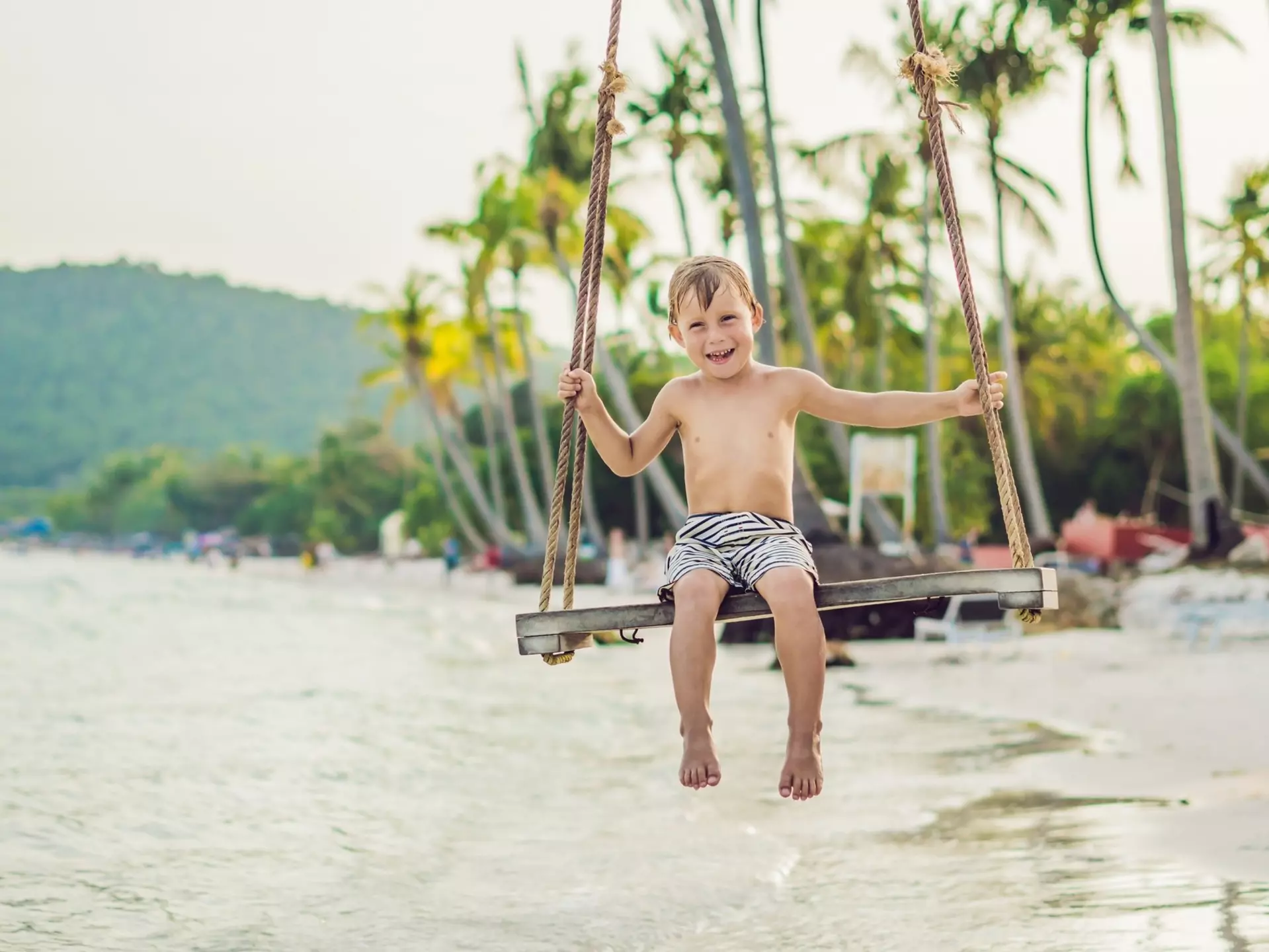 Have the perfect family vacation in Fiji with this guide © galitskaya / Getty Images