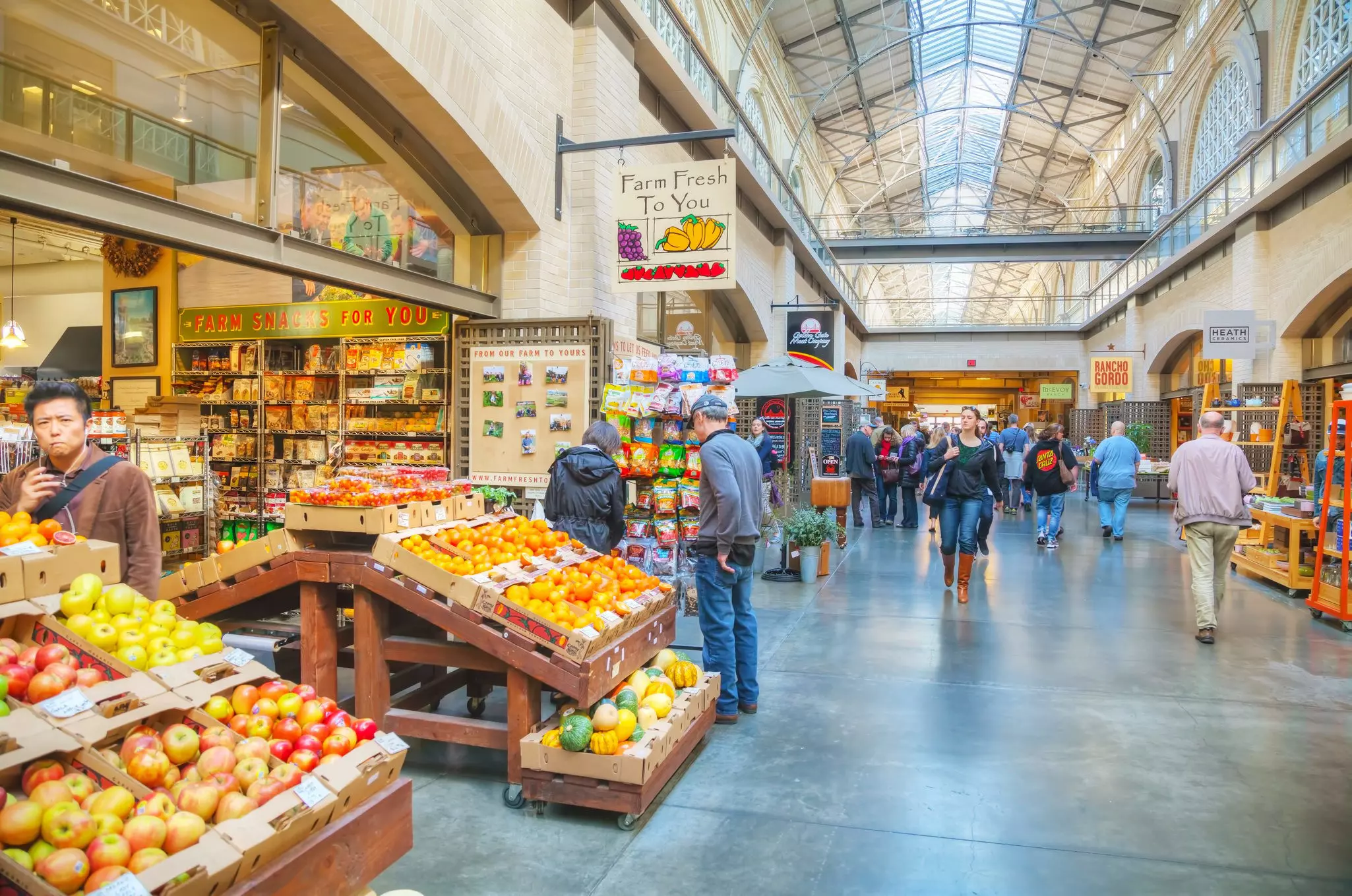 The Ferry Plaza Farmers Market is both stroller and noise-friendly © photo.ua / Shutterstock