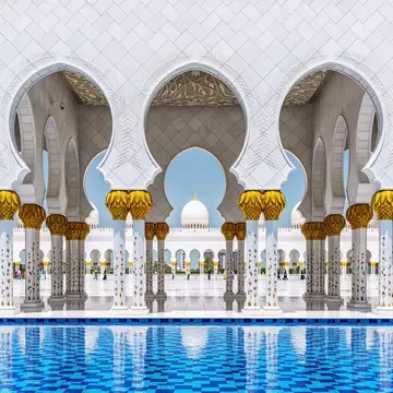 A set of arches at Sheikh Zayed Grand Mosque in Abu Dhabi, United Arab Emirates