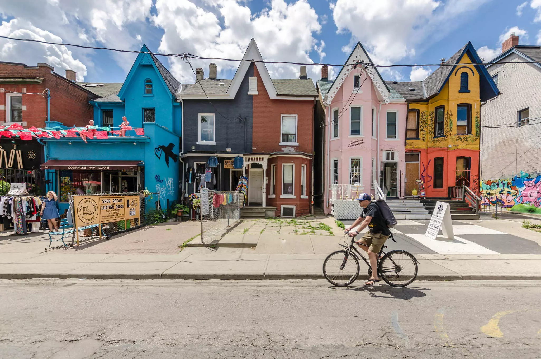 Kensington Market is one of the unique neighborhoods of Toronto. Marc Bruxelle / Alamy Stock Photo